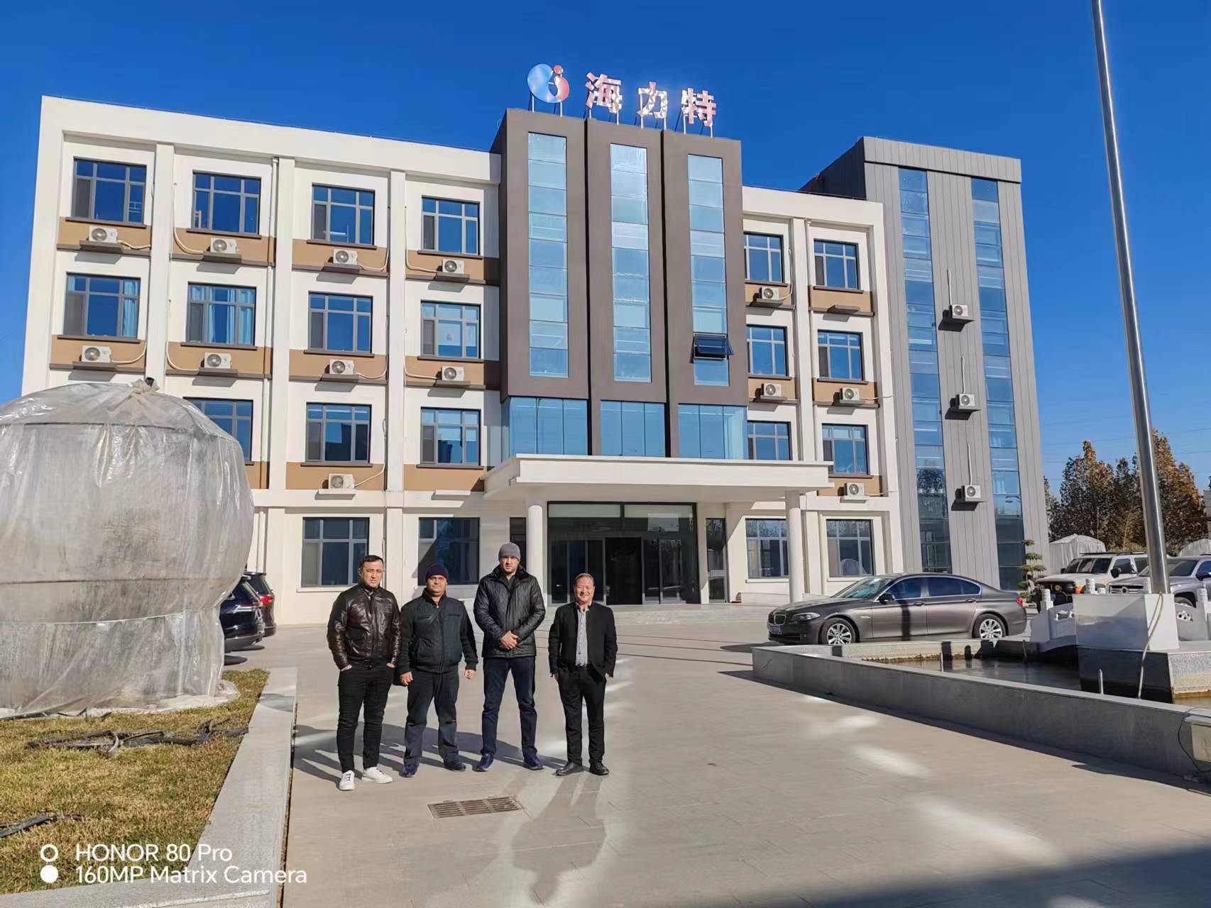 國(guó)外客戶來(lái)廠參觀